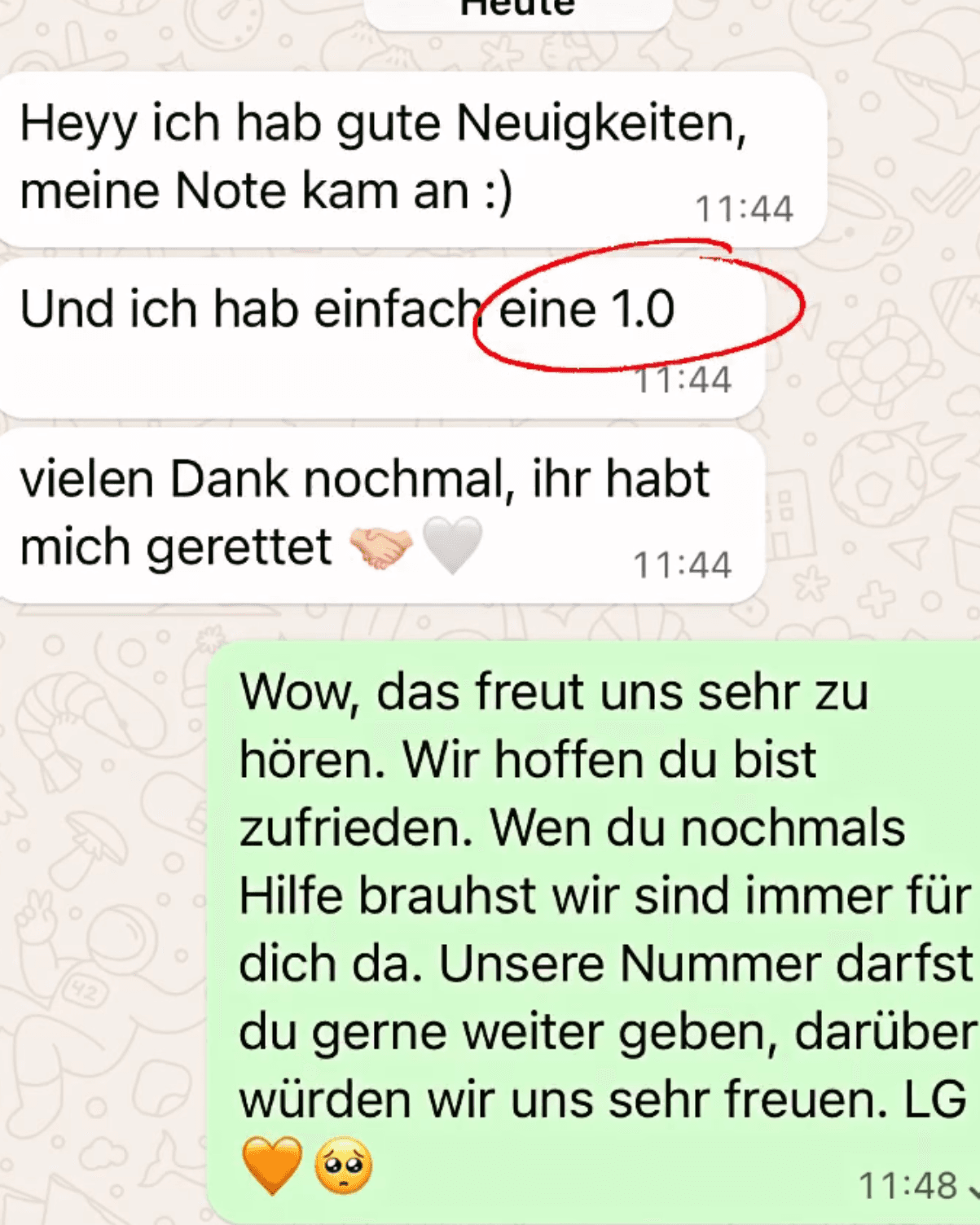 WhatsApp-Nachricht einer Studentin oder eines Studenten mit Note 1,0