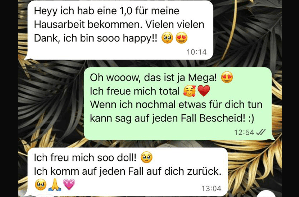 WhatsApp-Nachricht einer Studentin oder eines Studenten mit Note 1,0